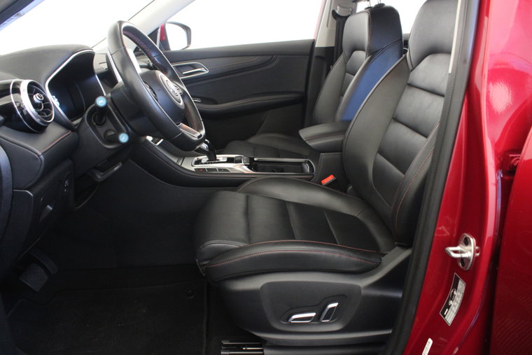 Vehicle Image 14
