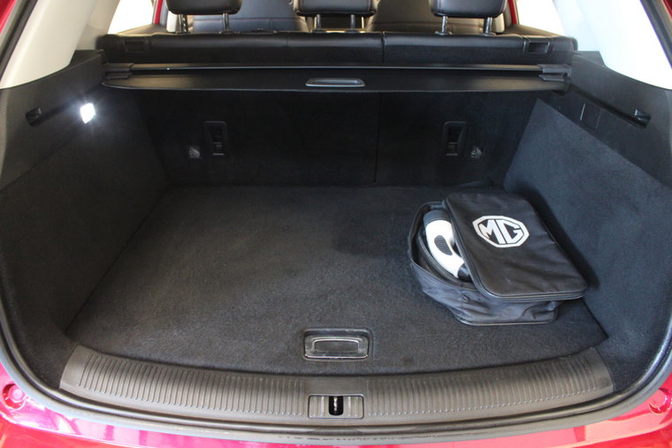 Vehicle Image 21