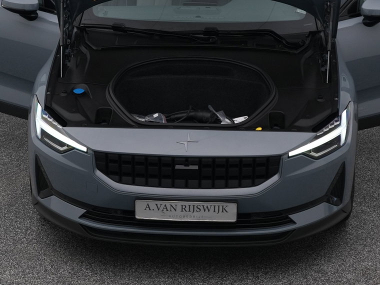 Vehicle Image 32