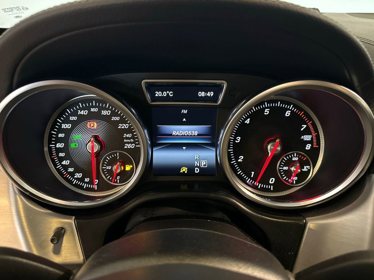 Vehicle Image 30