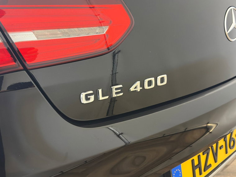 Vehicle Image 38