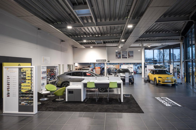 Vehicle Image 53