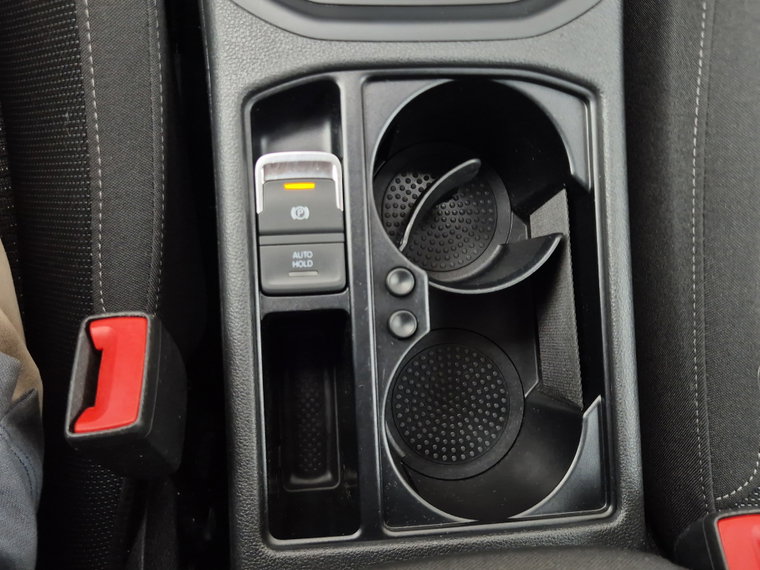 Vehicle Image 32