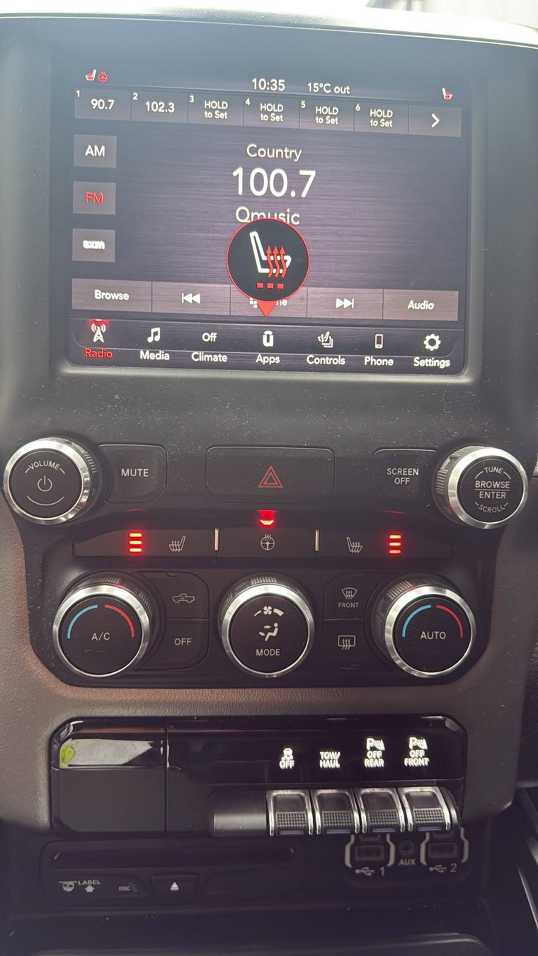 Vehicle Image 17