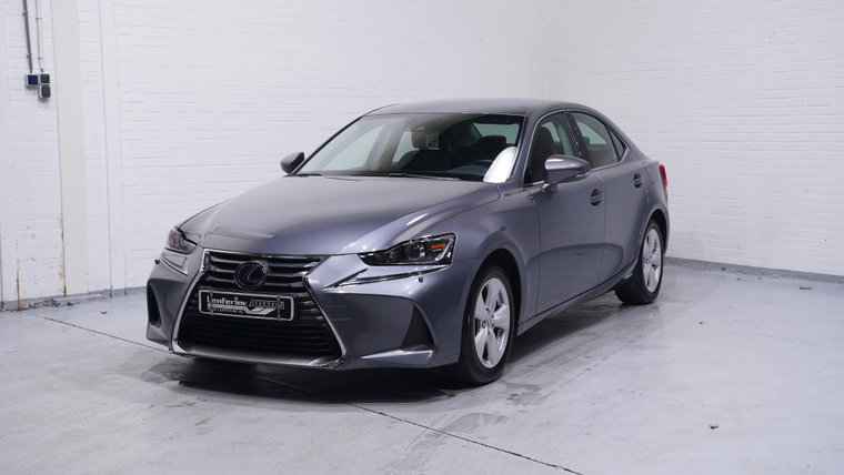 Lexus IS leasen