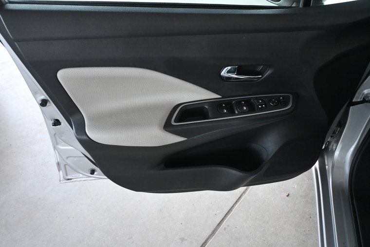 Vehicle Image 31