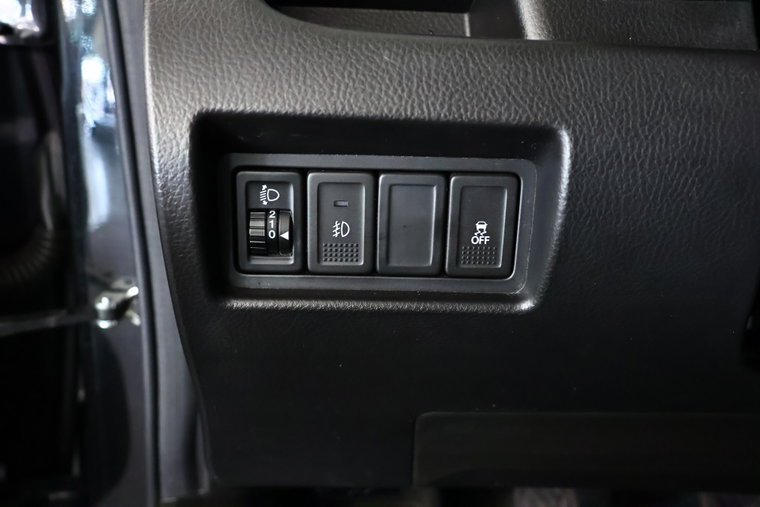 Vehicle Image 17