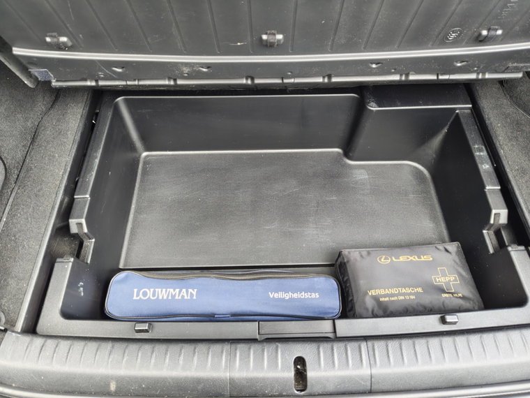 Vehicle Image 36