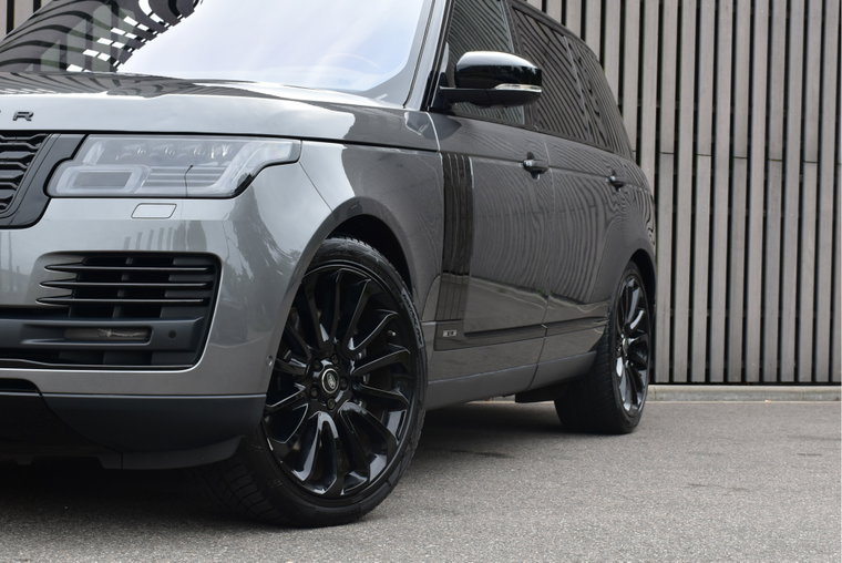 Vehicle Image 23