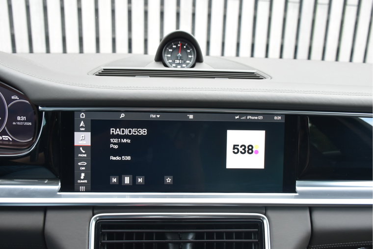 Vehicle Image 30