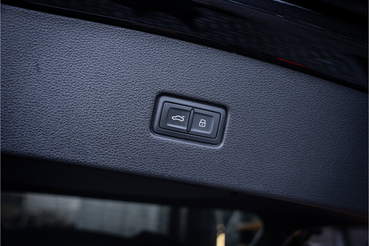 Vehicle Image 47