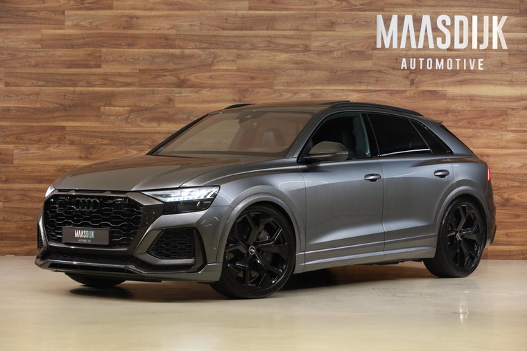 Audi RSQ8