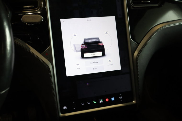 Vehicle Image 18