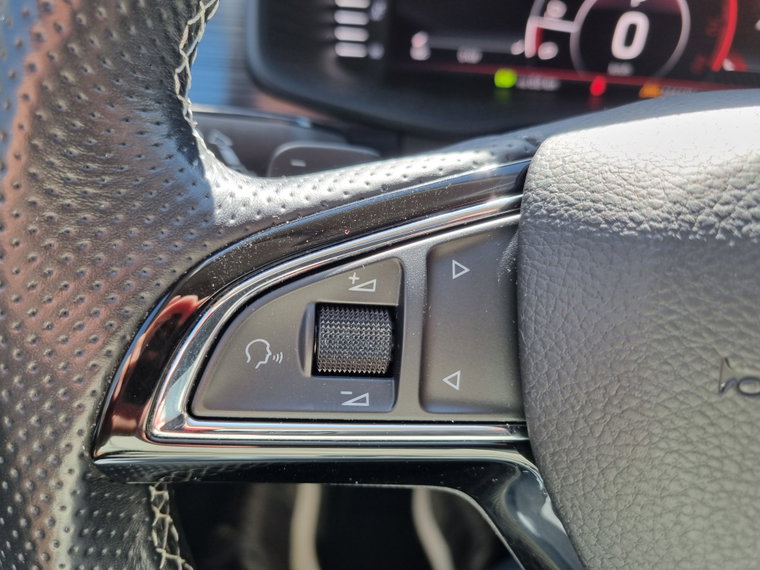 Vehicle Image 40
