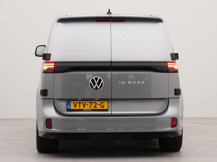 Vehicle Image 33