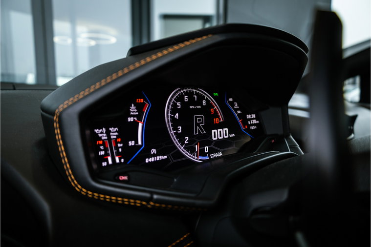 Vehicle Image 12