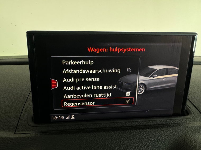 Vehicle Image 27