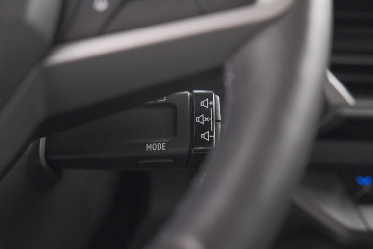 Vehicle Image 40