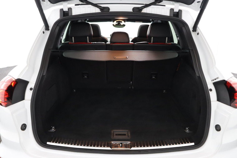 Vehicle Image 18