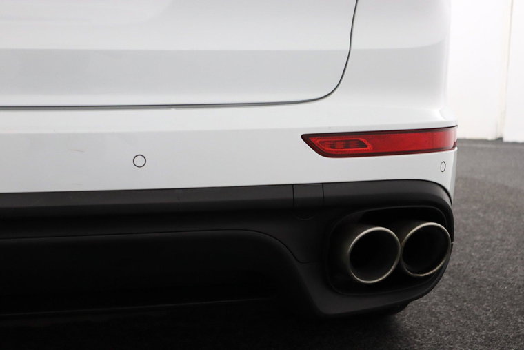 Vehicle Image 36