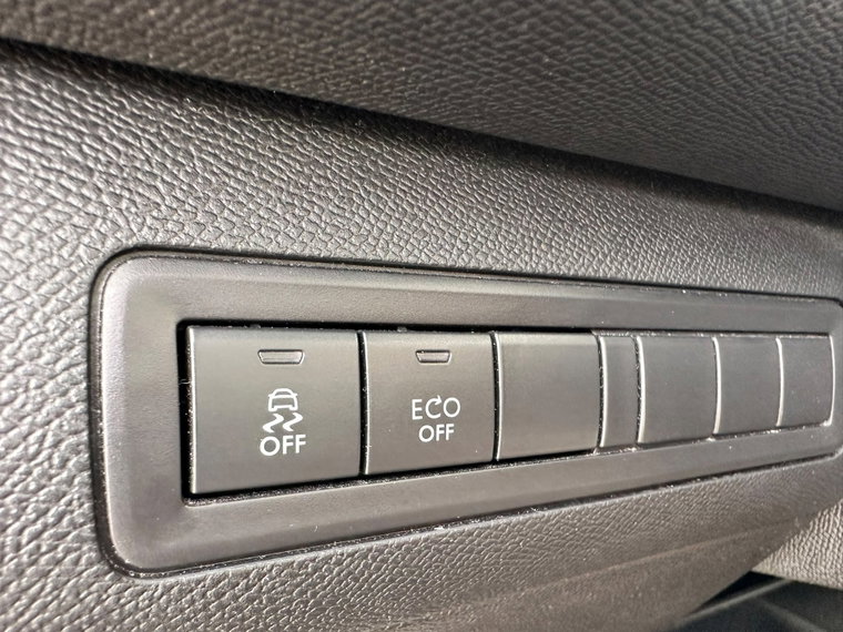 Vehicle Image 27