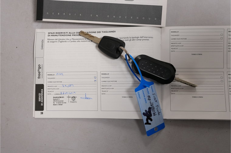 Vehicle Image 22