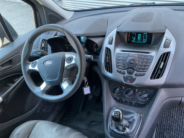 Vehicle Image 14