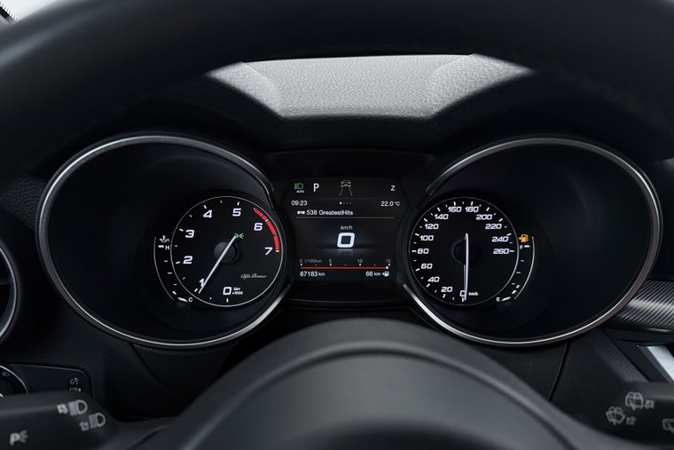 Vehicle Image 31
