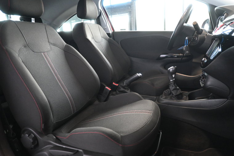 Vehicle Image 18