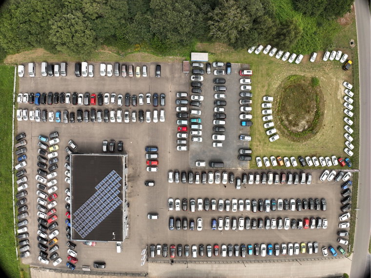 Vehicle Image 48