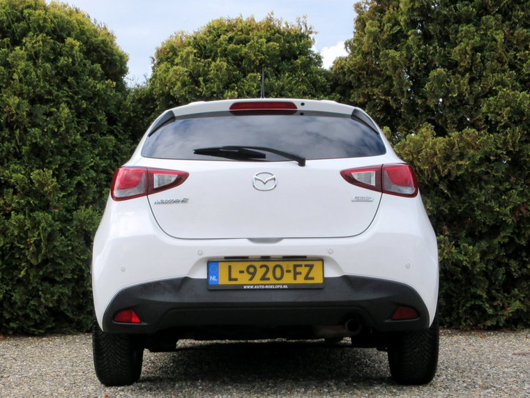 Vehicle Image 6