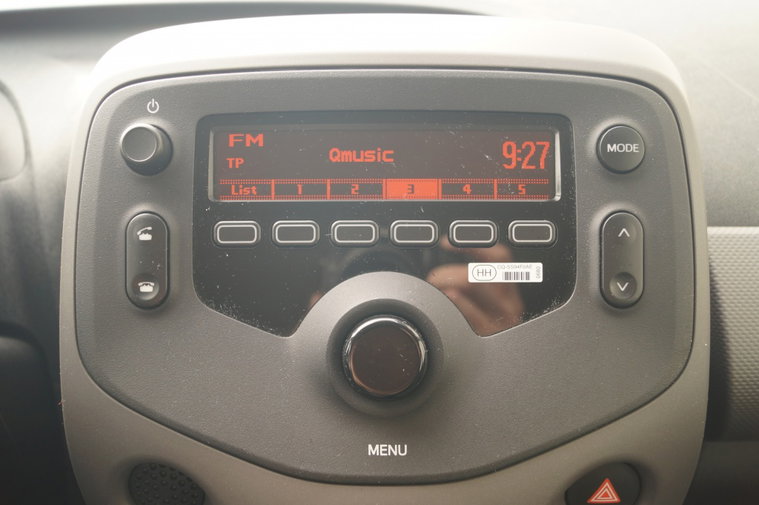 Vehicle Image 22