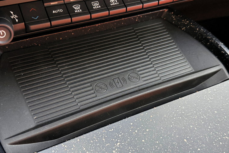 Vehicle Image 22