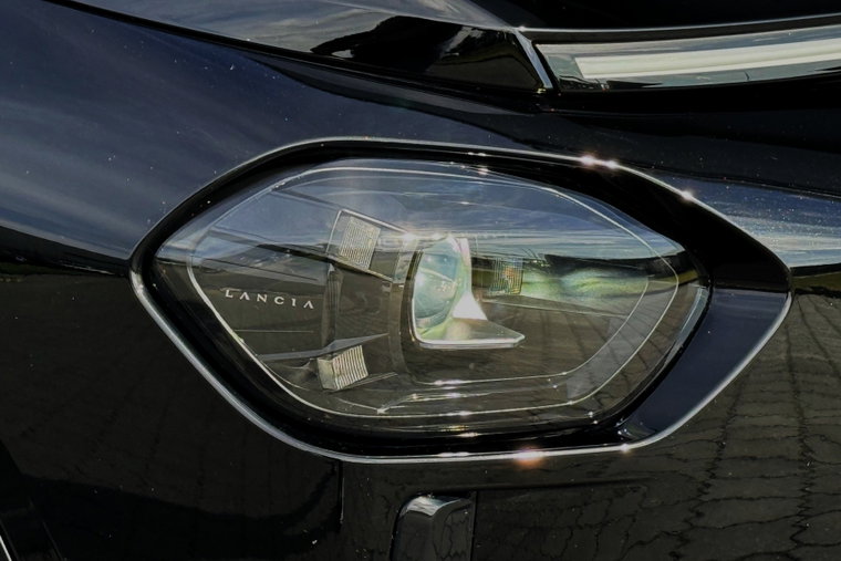 Vehicle Image 31