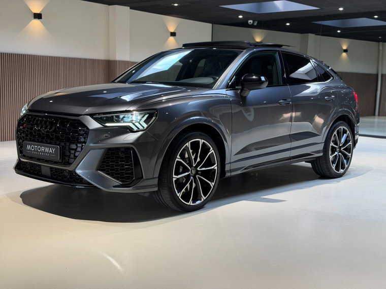 Audi RSQ3