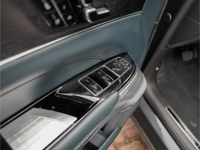 Vehicle Image 41