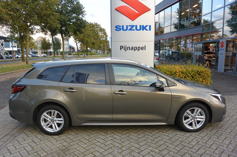 Vehicle Image 8