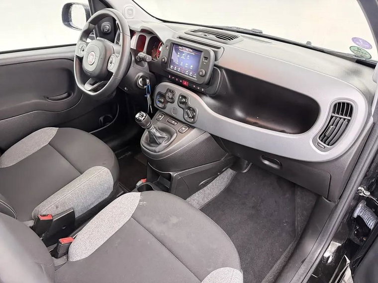 Vehicle Image 13