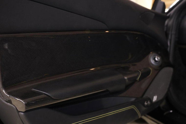 Vehicle Image 23