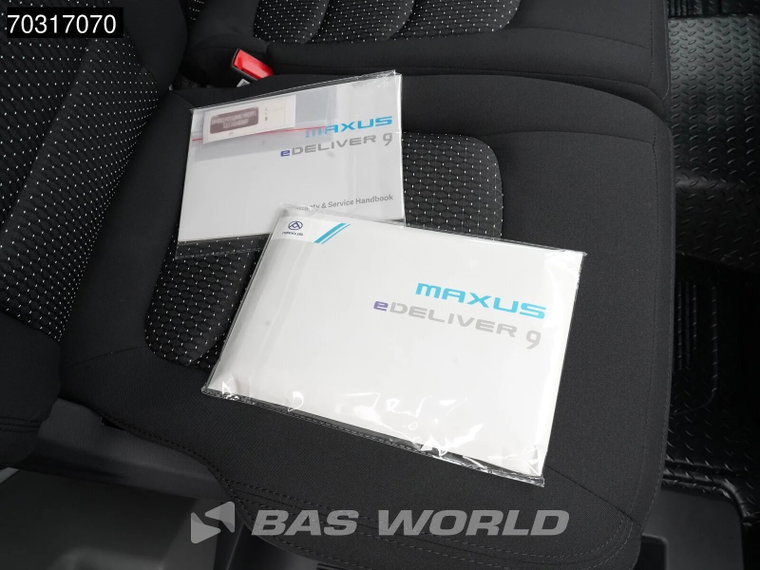 Vehicle Image 31