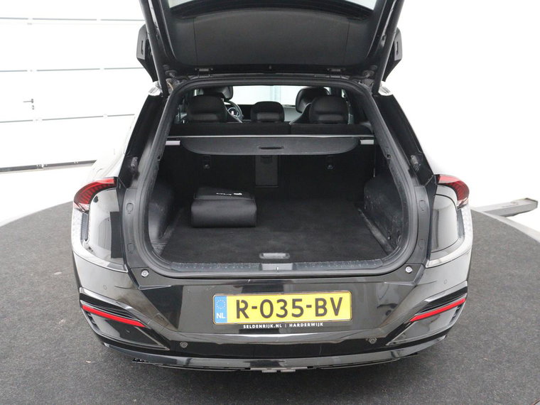 Vehicle Image 26