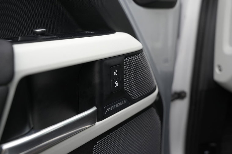 Vehicle Image 31