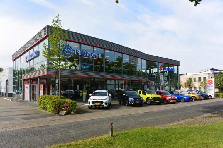 Vehicle Image 30