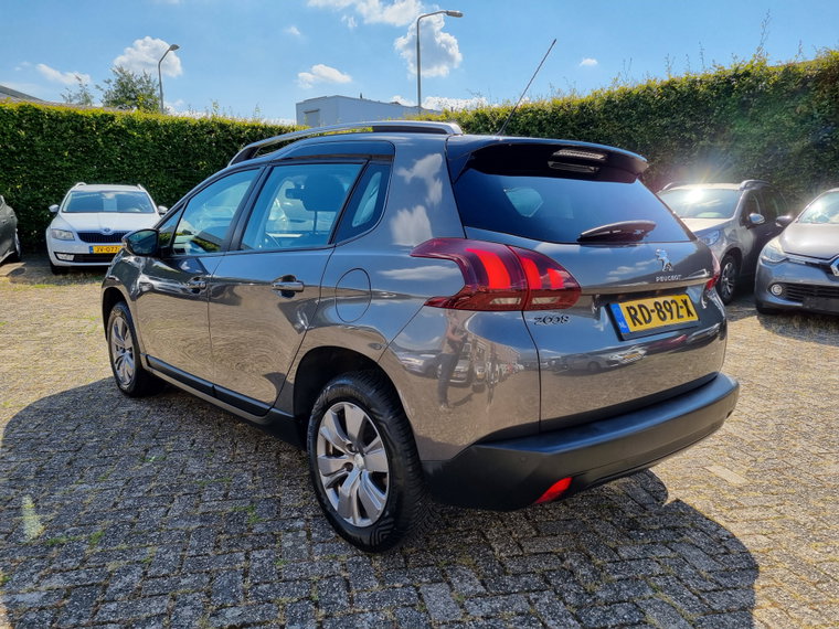 Vehicle Image 19