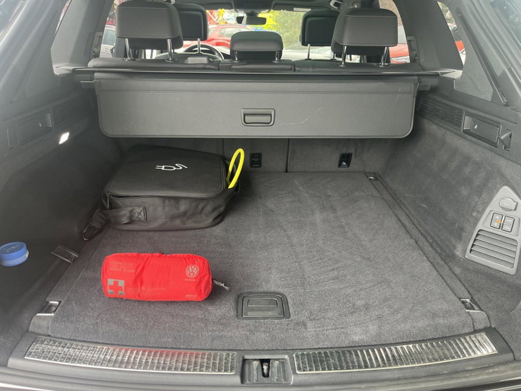 Vehicle Image 17