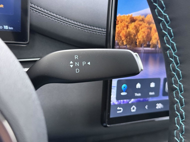 Vehicle Image 33