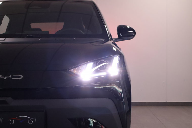 Vehicle Image 31
