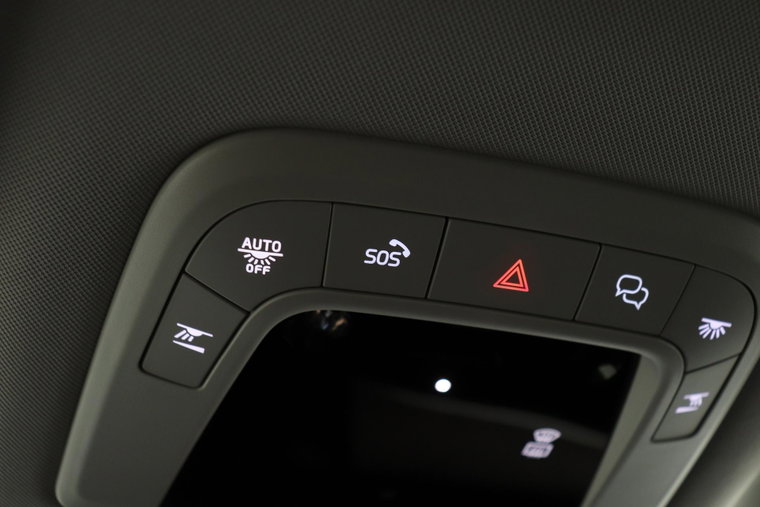 Vehicle Image 36
