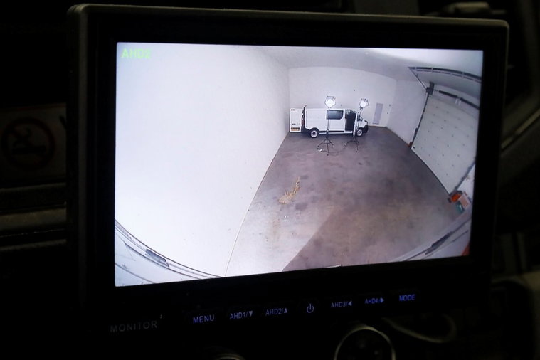 Vehicle Image 13
