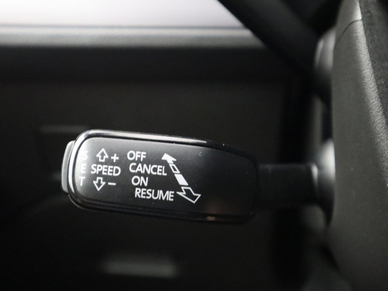 Vehicle Image 40